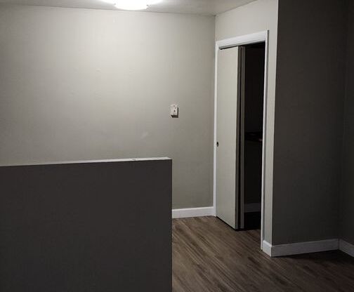 1 bed, 1 bath, 400 sqft, $625, Unit 01