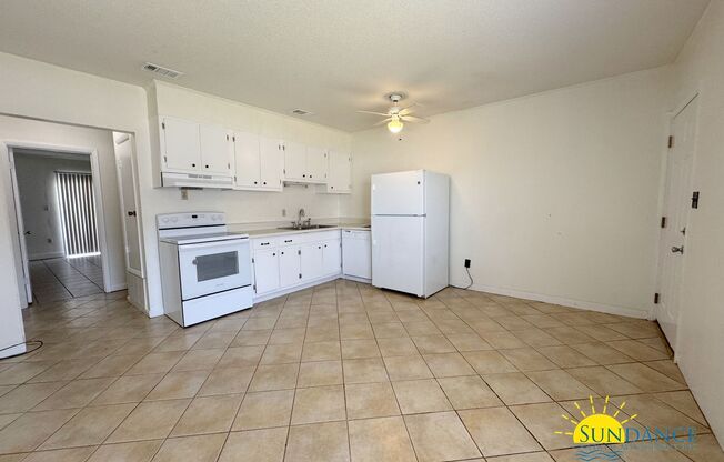 Charming 1-Bed, 1-Bath Home in Fort Walton Beach – Just Steps from the Beach!