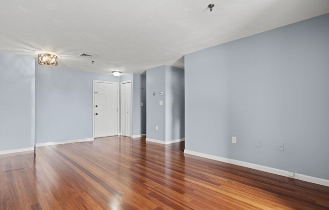 230 Willard St