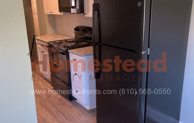 2 beds, 1 bath, $1,700