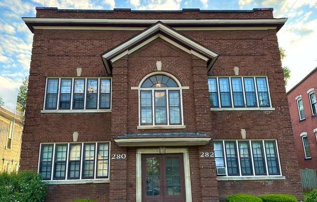 280 Douglas Ave Apt 8