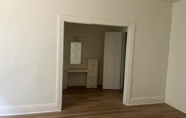 Carol Arms Apartments