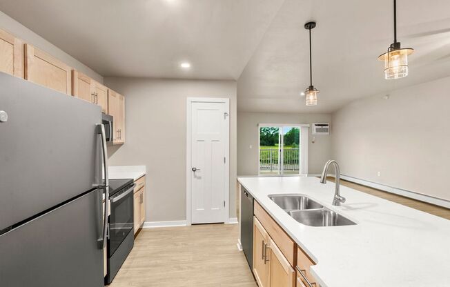 2 beds, 1 bath, 1,233 sqft, $1,699.99, Unit 198-03