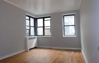 253 E 181 ST