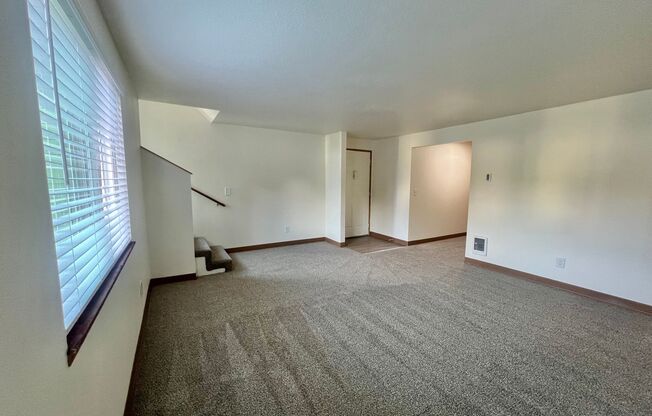 3 beds, 2.5 baths, 1,500 sqft, $1,866, Unit A-04