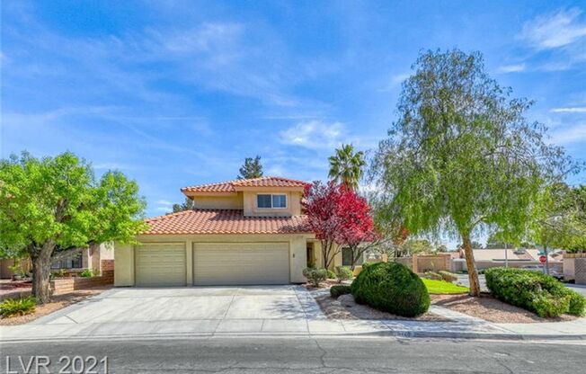 Gorgeous 4 bedroom home with large corner lot!