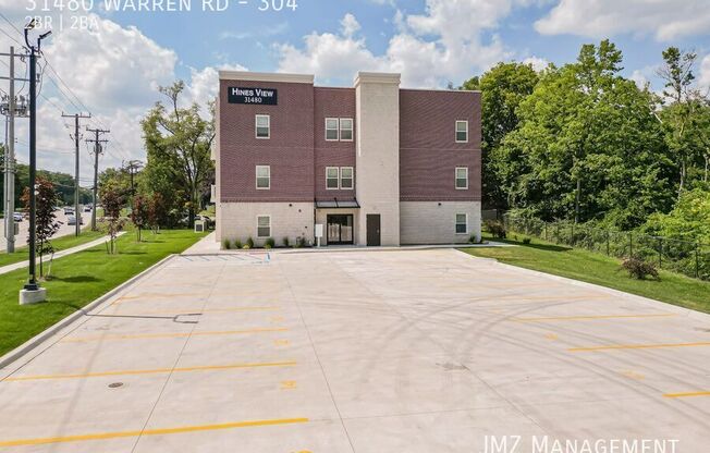 31480 WARREN RD
