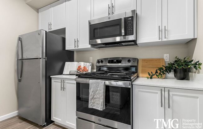 1 bed, 1 bath, 676 sqft, $1,590, Unit D227