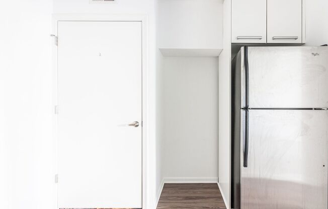 1 bed, 1 bath, $1,745, Unit 5H