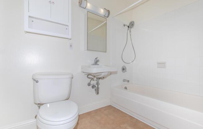 Vacant bathroom