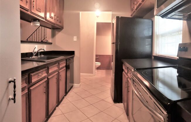 7604 Bridges Ave. Apt. B