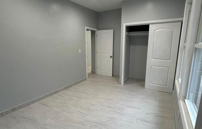 188 BRIGHTON 10 ST
