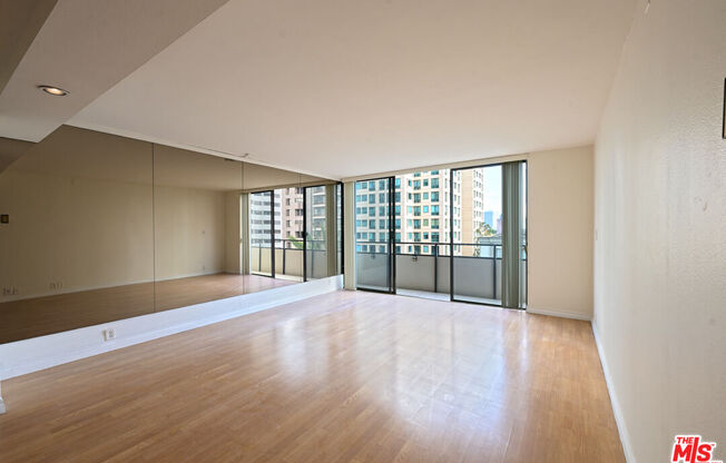 2 beds, 2 baths, 1,071 sqft, $3,999, Unit 801