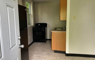 1 bed, 1 bath, 900 sqft, $800, Unit 1