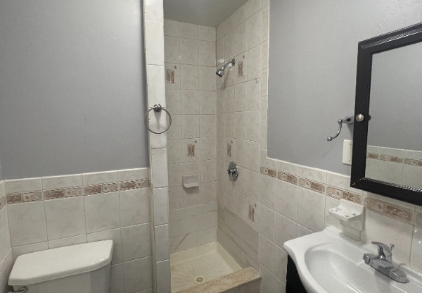 449 MT PROSPECT AVE