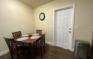 394 N SPG LK BLVD