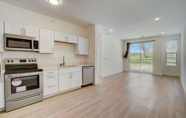 1 bed, 1 bath, 708 sqft, $1,249, Unit 301