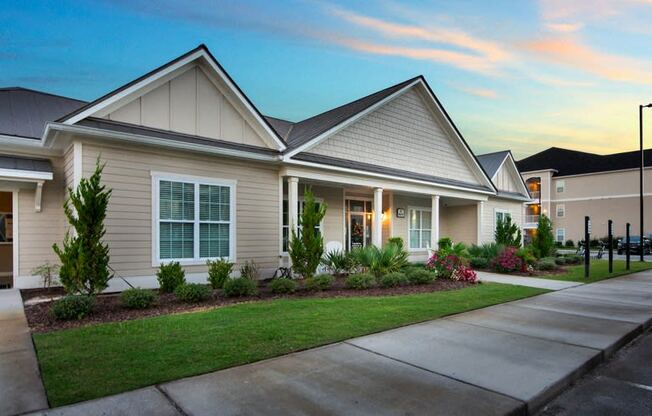 Welcome home to Stephens Pointe in Wilmington, NC
