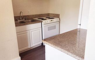 1452 N 5th St-3517 E Pine St