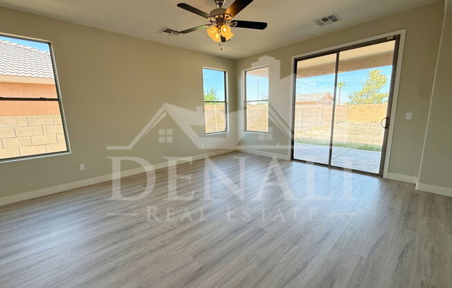 4 beds, 2 baths, 2,271 sqft, $2,095