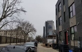 2 beds, 1 bath, $1,375, Unit Unit C