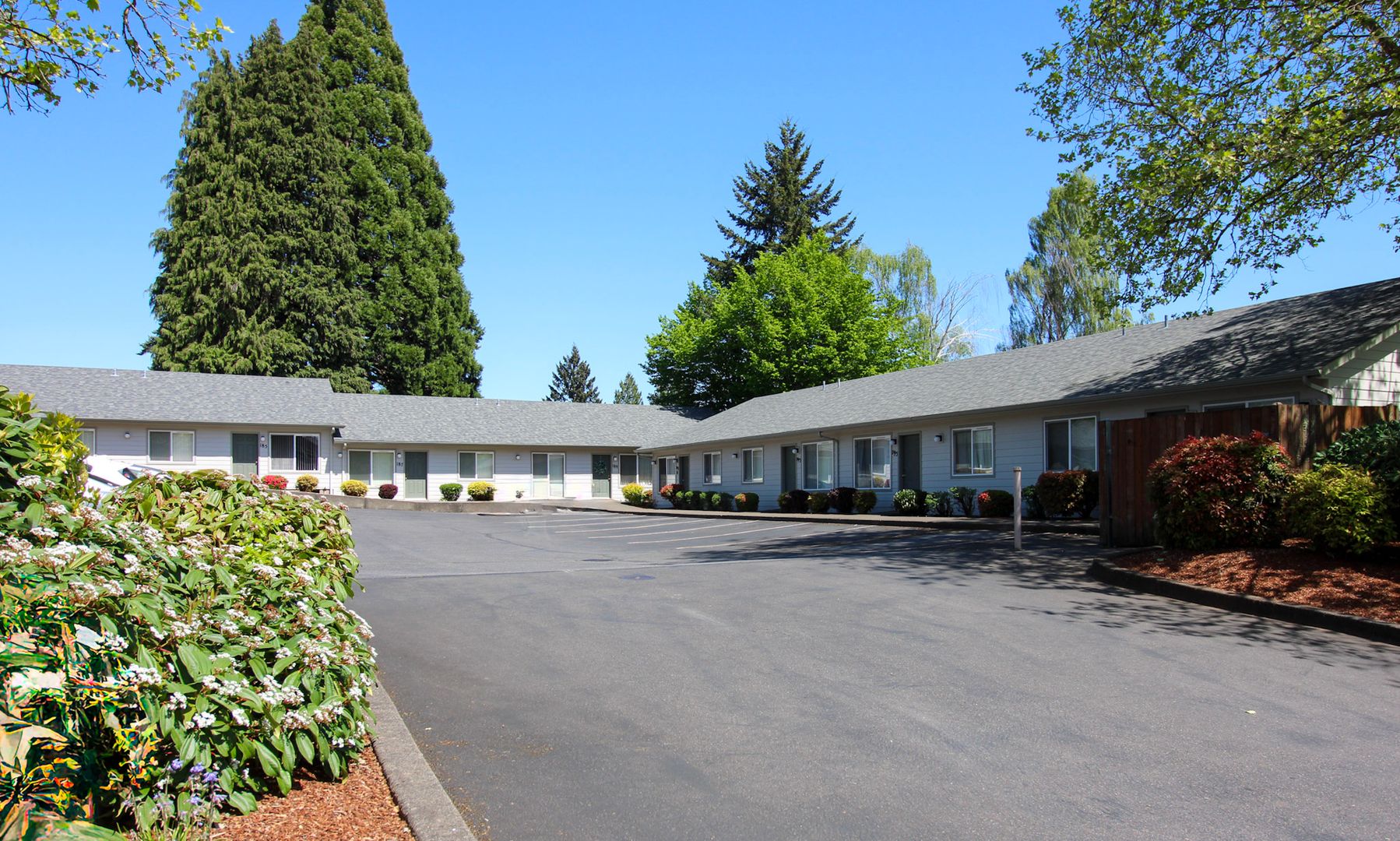 159-197 Pembrook St SE