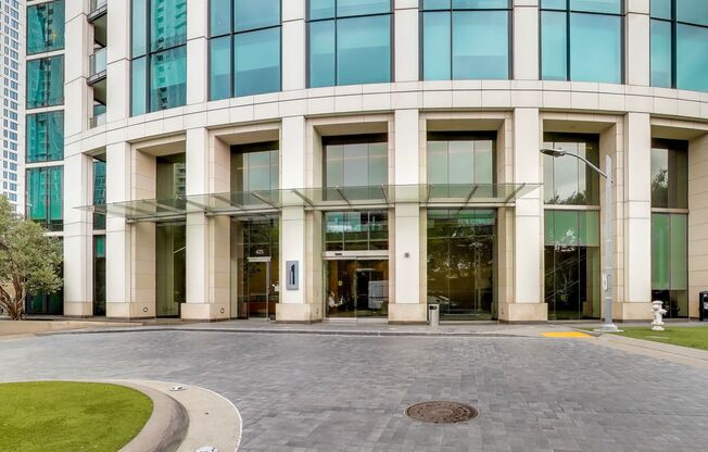 2 beds, 2 baths, $6,995