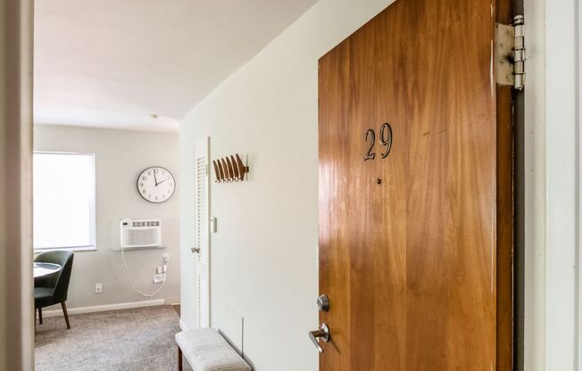 Studio, 1 bath, 350 sqft, $735, Unit 1850-34