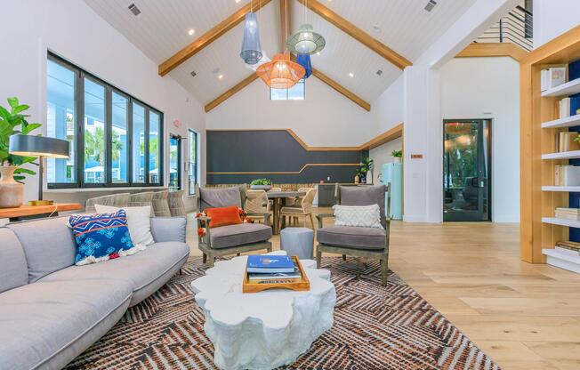 RESORT-STYLE CLUBHOUSE