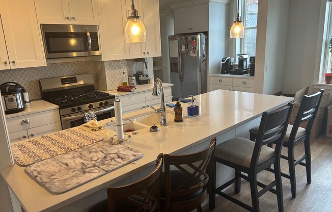 West Farnam Apartments