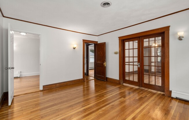 3 beds, 1.5 baths, 1,100 sqft, $3,150, Unit 38