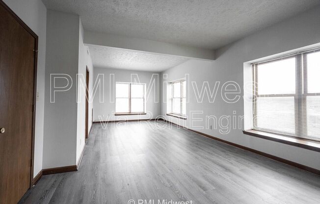 2 beds, 2 baths, 1,525 sqft, $1,199, Unit 1a