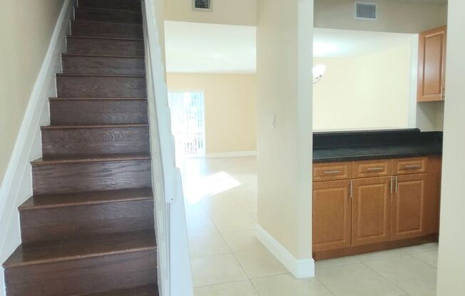 2 beds, 1.5 baths, $2,300, Unit #201