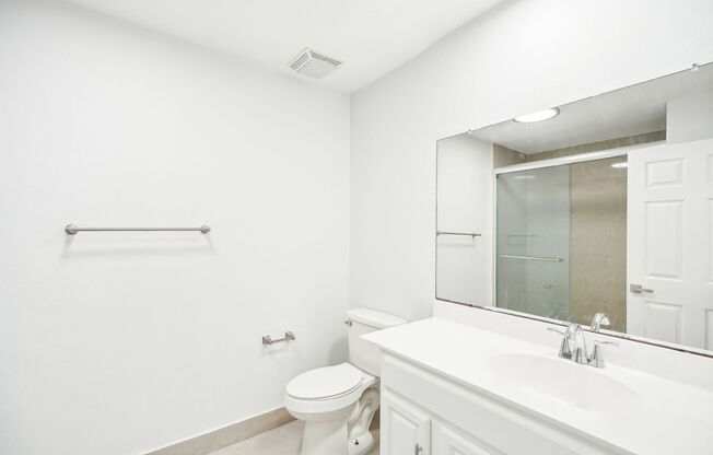 3 beds, 2 baths, 1,108 sqft, $2,150, Unit 1806