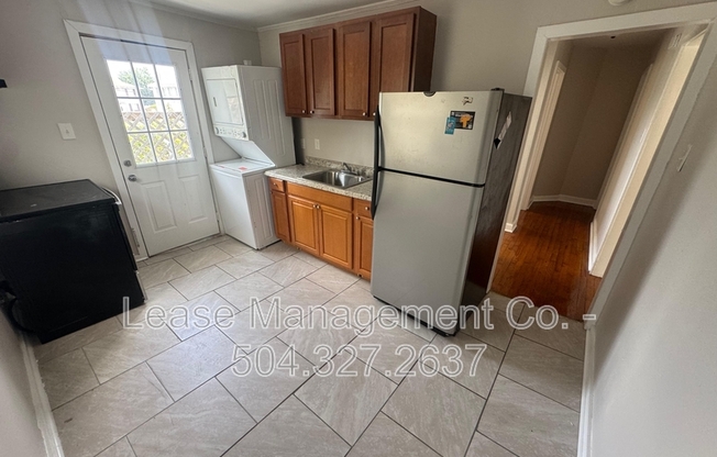 6209 PASTEUR BLVD