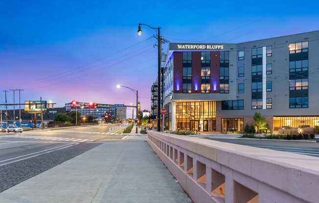 the building in which the hotel is located