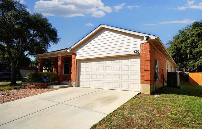 Corner-Lot Beauty in Wynnbrook Subdivision - Schertz, TX! - Realtor Commission: $500