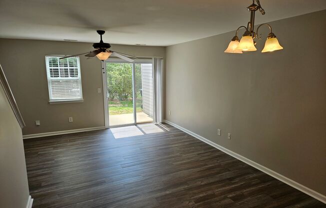 Inviting 2Br 2Ba TH within Walking Distance of Downtown Apex! Avail Now!
