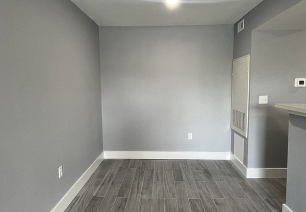 3034 PARKWAY BOULEVARD