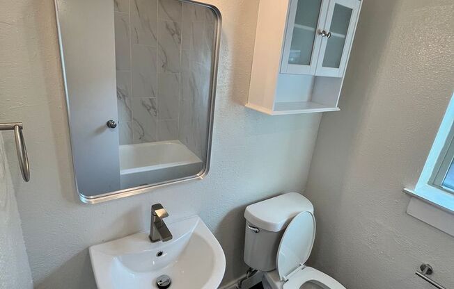 Studio, 1 bath, 600 sqft, $1,299, Unit 1522-02
