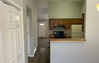 2 beds, 2 baths, $1,400