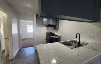 1 bed, 1 bath, 503 sqft, $1,800