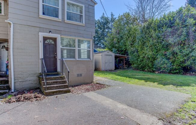 Custer Street Apartments BT-5648