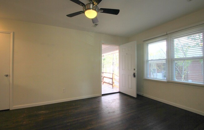 2 beds, 1 bath, $1,350