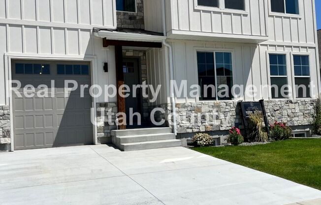 New lower Price! Brand New Home in Heber