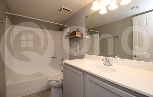 2 beds, 2 baths, 814 sqft, $1,499, Unit 2024
