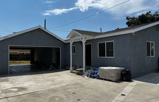 Remodeled 3 Bedroom 2 Bath House with 4 Car Garage for Rent in Whittier