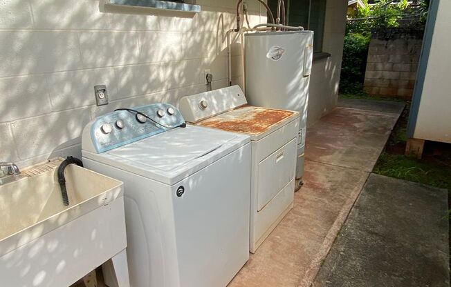 For Rent - [Pacific Palisades] 2345B Anini Place, Pearl City, HI 96782