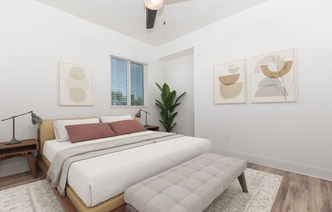 2 beds, 1 bath, 725 sqft, $1,300, Unit 26-101