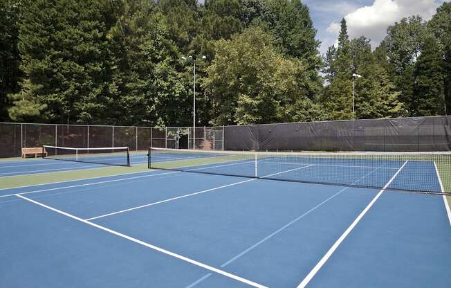 Greenway Trail Apartments in Raleigh - Marshall Park Tennis court within walking distance